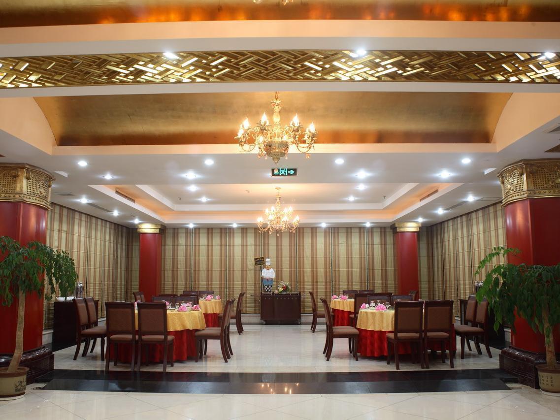 Qingdao Qiulin Hotel Интерьер фото